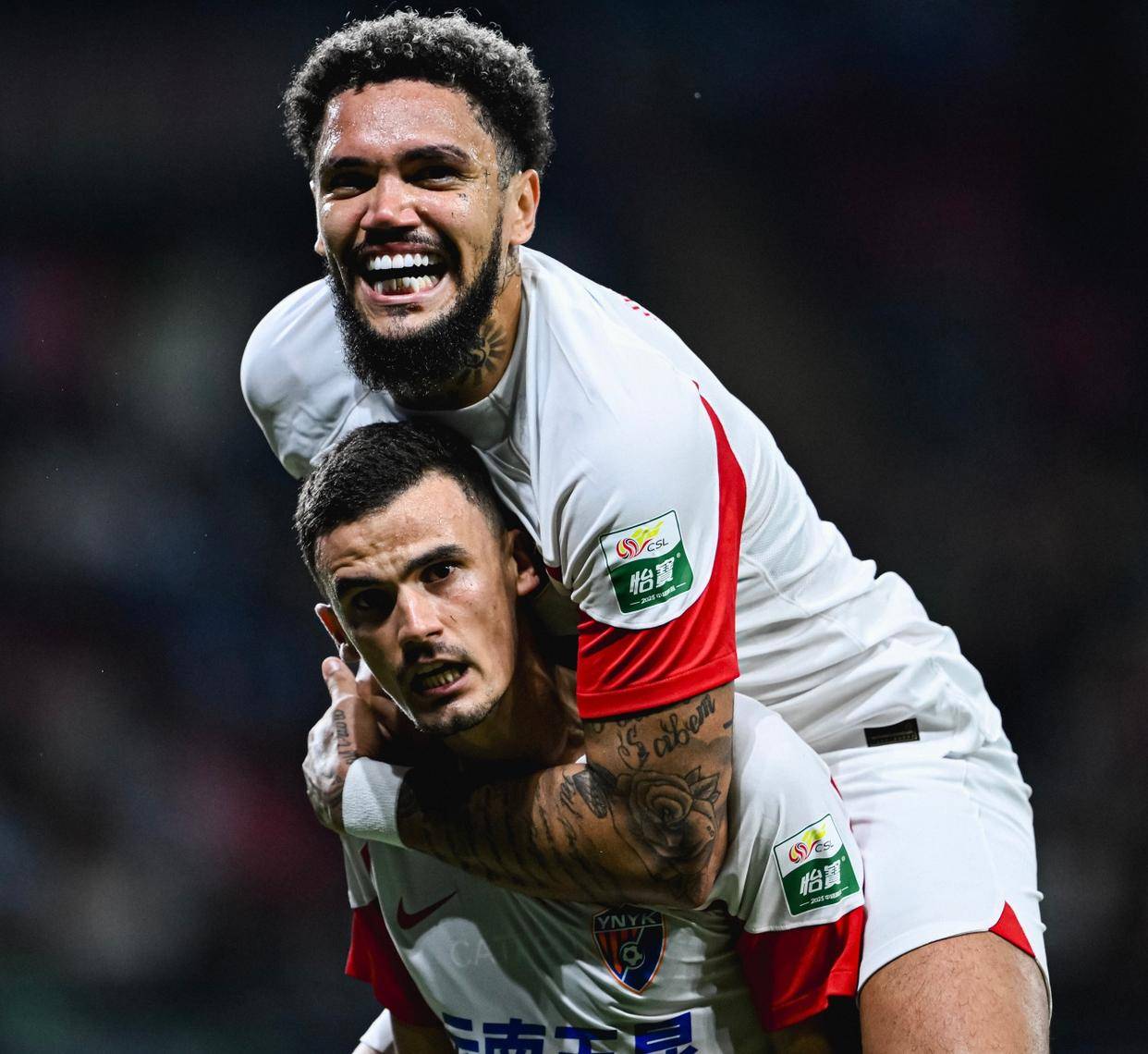 亚冠赛程吃紧，迈阿密热火窗口期外线爆发，悬念犹存，资深球员宣示担当(庞贝末日真实事件)