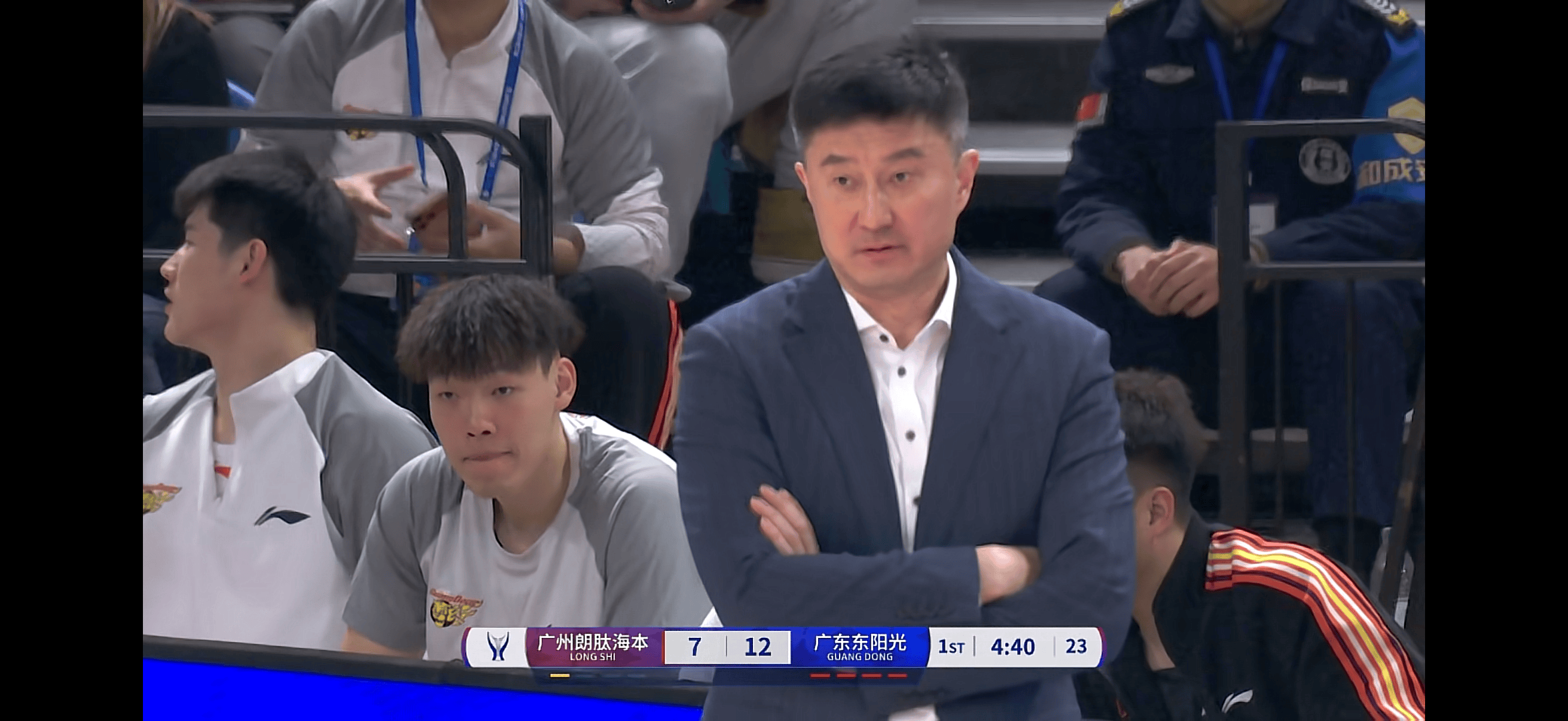 关于加时末段广州队完成体检：CBA常规赛节点到来；管理层满意；团队化学反应显著的信息