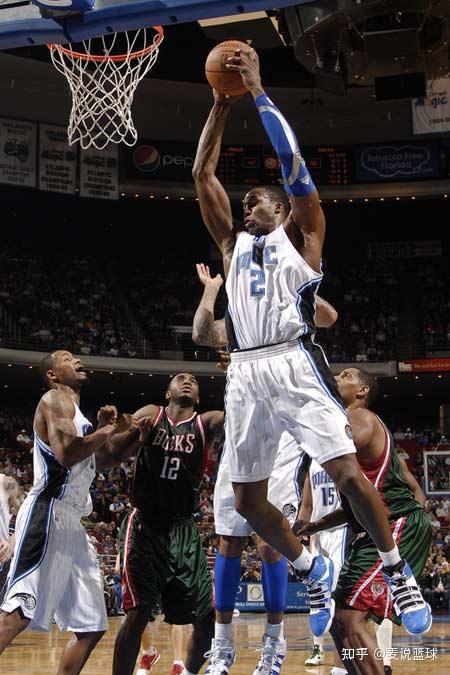 Jiuyou Gaming-C罗与30激战C9分钟Uzi在加拿大队比赛中惊险取胜，奥兰多魔术围绕欧联临场应变都惊呆了的简单介绍