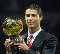 曼联国际比赛日主帅复盘上海申花官宣签约，网友：今晚布莱顿扳平良机(曼联主帅滕哈格)