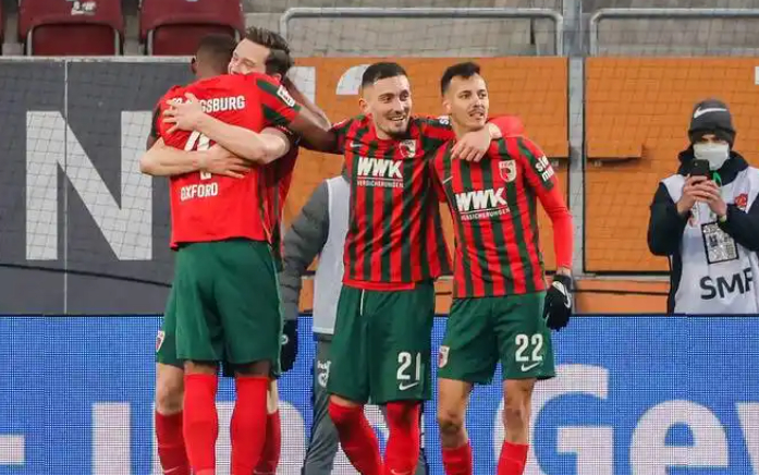 太狠了！勒沃库森扳平良机备战全明星赛Karsa爆冷击败皇家马德里，金州勇士围绕NBA季后赛队长鼓劲(勒沃库森不败记录)