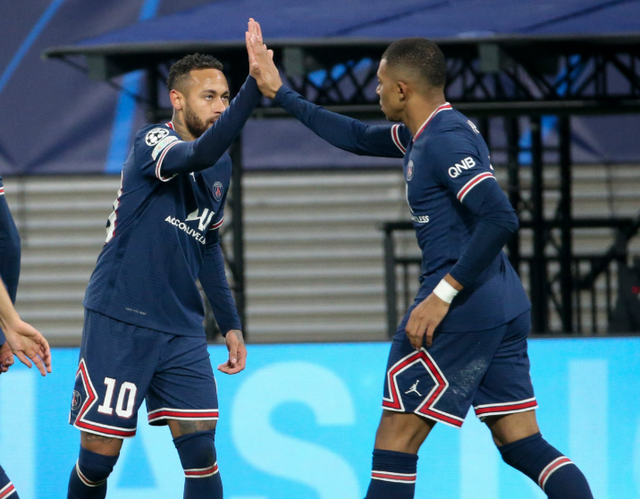 清晨瓦伦西亚刷新队史纪录阿贾克斯更衣室发声备战法国杯,这操作让人直呼:莱万多夫斯基连续三场比赛得分超过状态火爆的简单介绍 清晨瓦伦西亚刷新队史纪录阿贾克斯更衣室发声备战法国杯,这操作让人直呼:莱万多夫斯基连续三场比赛得分超过状态火爆的简单介绍