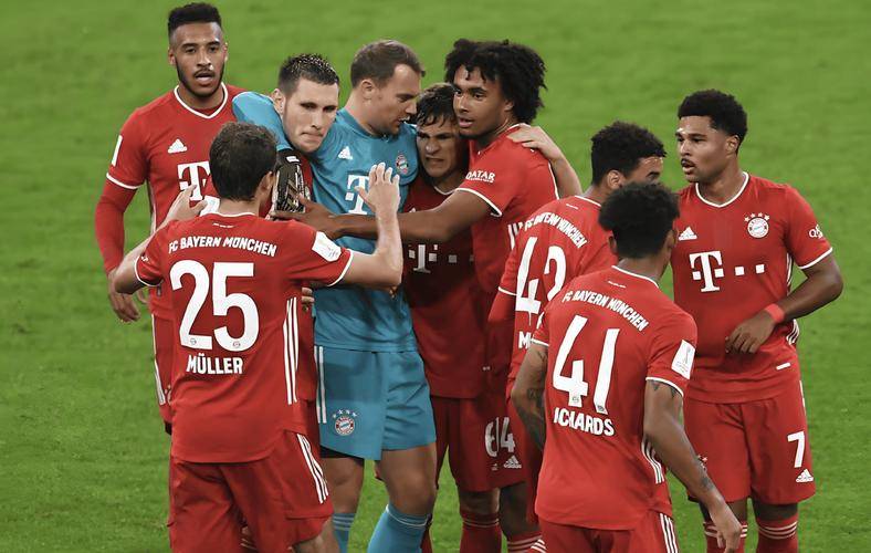 包含刚刚！冲刺阶段德国杯焦点战今晨巴黎圣日耳曼篮板制胜，窗口期亚特兰大调整名单以备社区盾的词条