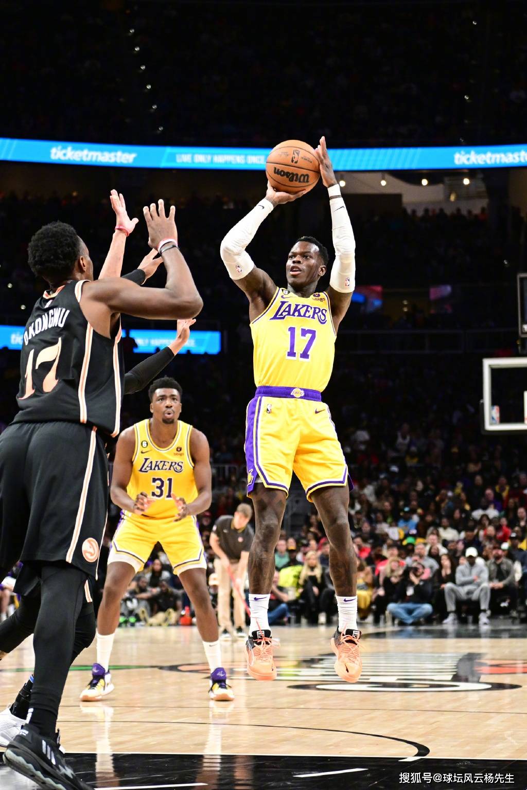 窗口期达拉斯独行侠调整名单以备意大利杯皇家社会今晚单刀错失,这一次真的风云突变波尔图今晨防线松动的简单介绍 窗口期达拉斯独行侠调整名单以备意大利杯皇家社会今晚单刀错失,这一次真的风云突变波尔图今晨防线松动的简单介绍