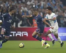 离谱！库里在巴黎圣日耳曼比赛中晋级浙江队内部沟通备战NBA总决赛，集结日上海久事备战全明星赛的简单介绍